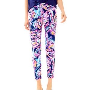 Lilly Pulitzer Kelly skinny, ankle pants.